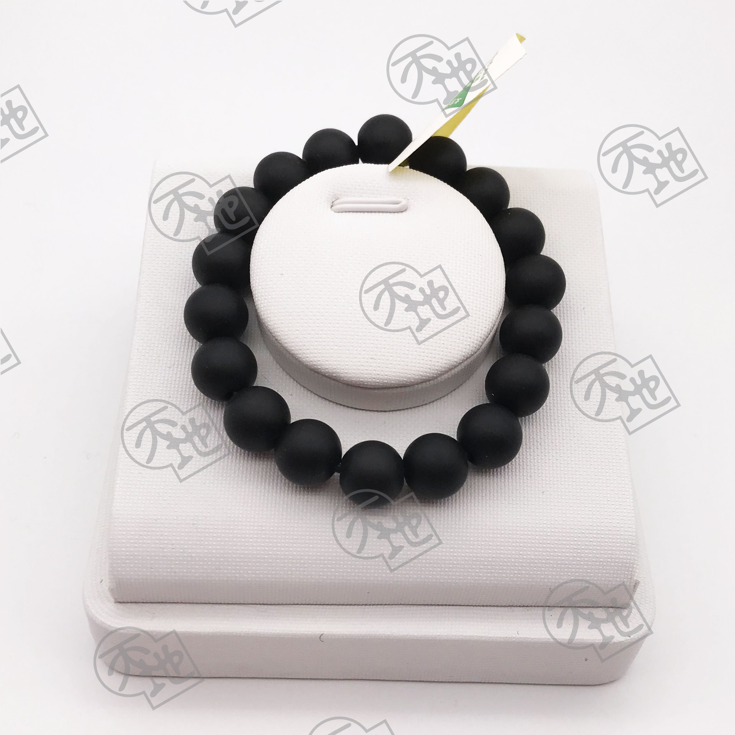 (No.30) 18珠砭石手串 18-Bead Bracelet (10mm Bead)